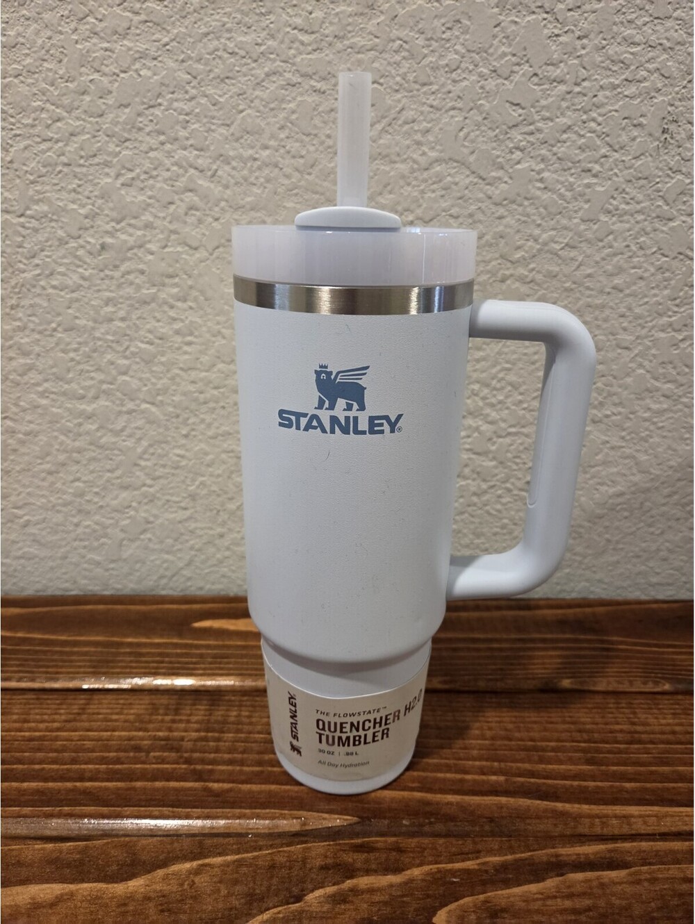 Stanley 30 oz The Quencher H2.0 FlowState Insulated Tumbler Glacier Blue